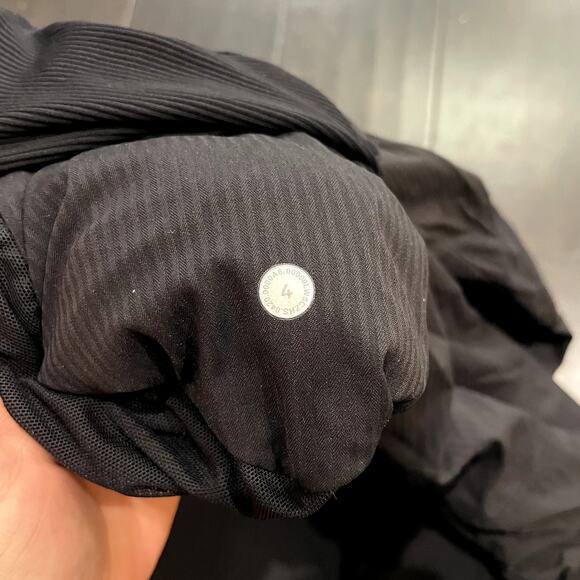 Lululemon Beyond the Studio Dance Jogger Pant Black Women's Size 4 - Picture 3 of 4